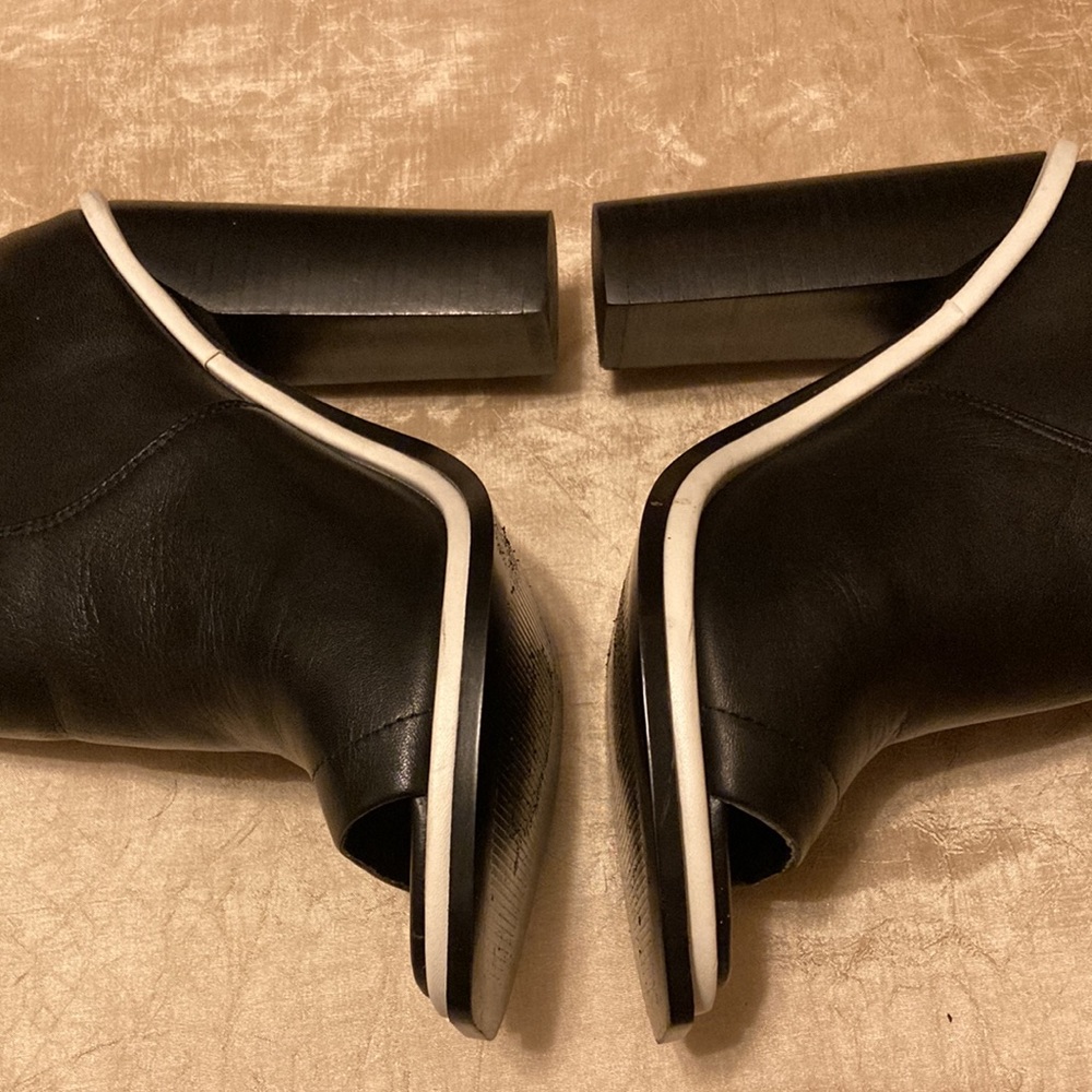 TopShop Premium Black Leather Heels - Picture 3 of 6